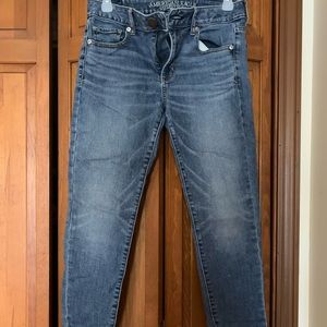 Women’s American Eagle hi-rise skinny Jeans